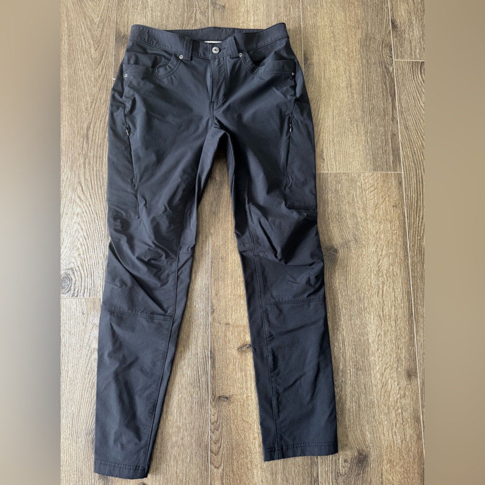 Duluth Trading School Women's Flexpedition Slim Leg Pants Black Pants Size 6/29